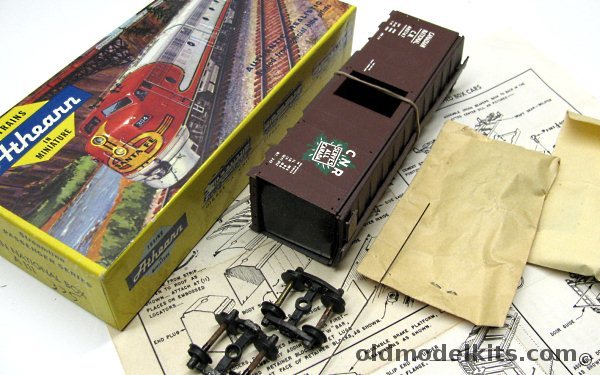Athearn 1/87 40' Steel Box Car Canadian National - HO Craftsman Kit with Trucks, A111 plastic model kit